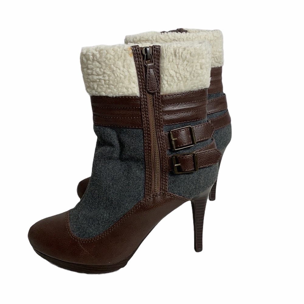 Elle Sherpa Lined Gray Heeled Ankle Boots SZ 9